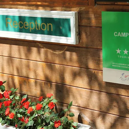 Camping Moulin De La Geneste Condat-sur-Ganaveix